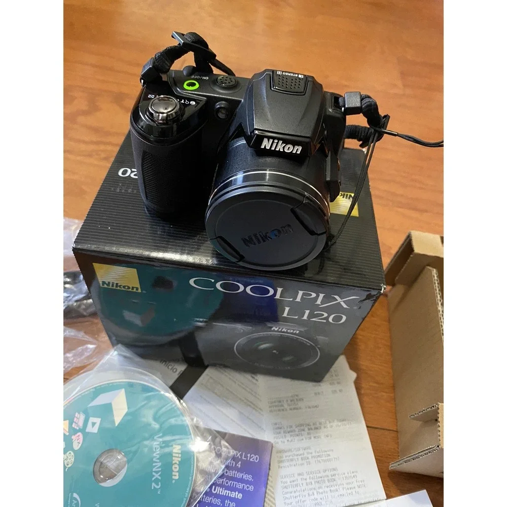 Nikon COOLPIX L120 14 MP 21X Digital Camera - Black W/ box Cords Used Once! $325